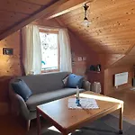 Lysboen Bua Feriehus *